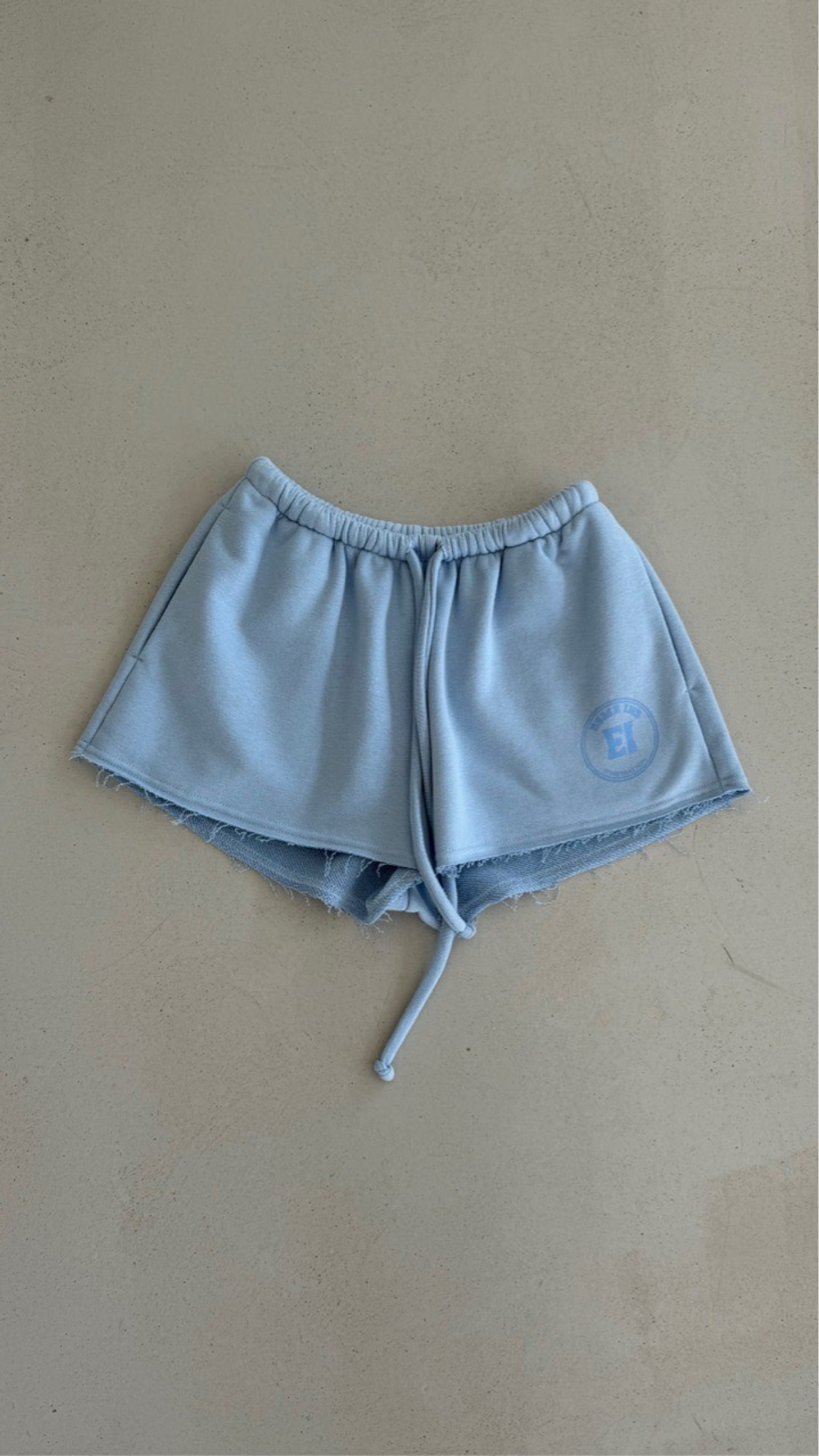 SHORTS SKY BLUE
