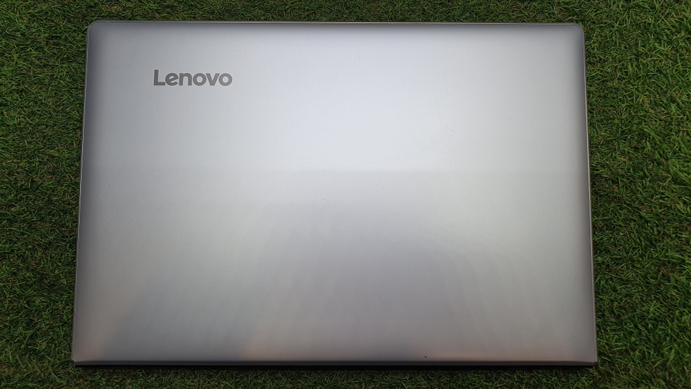 Ноутбук Lenovo i5-7/4Gb/920M 2Gb/FHD
