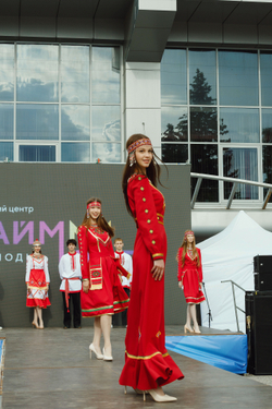Платье «Чегеç» (Коллекция «Нарспи»)