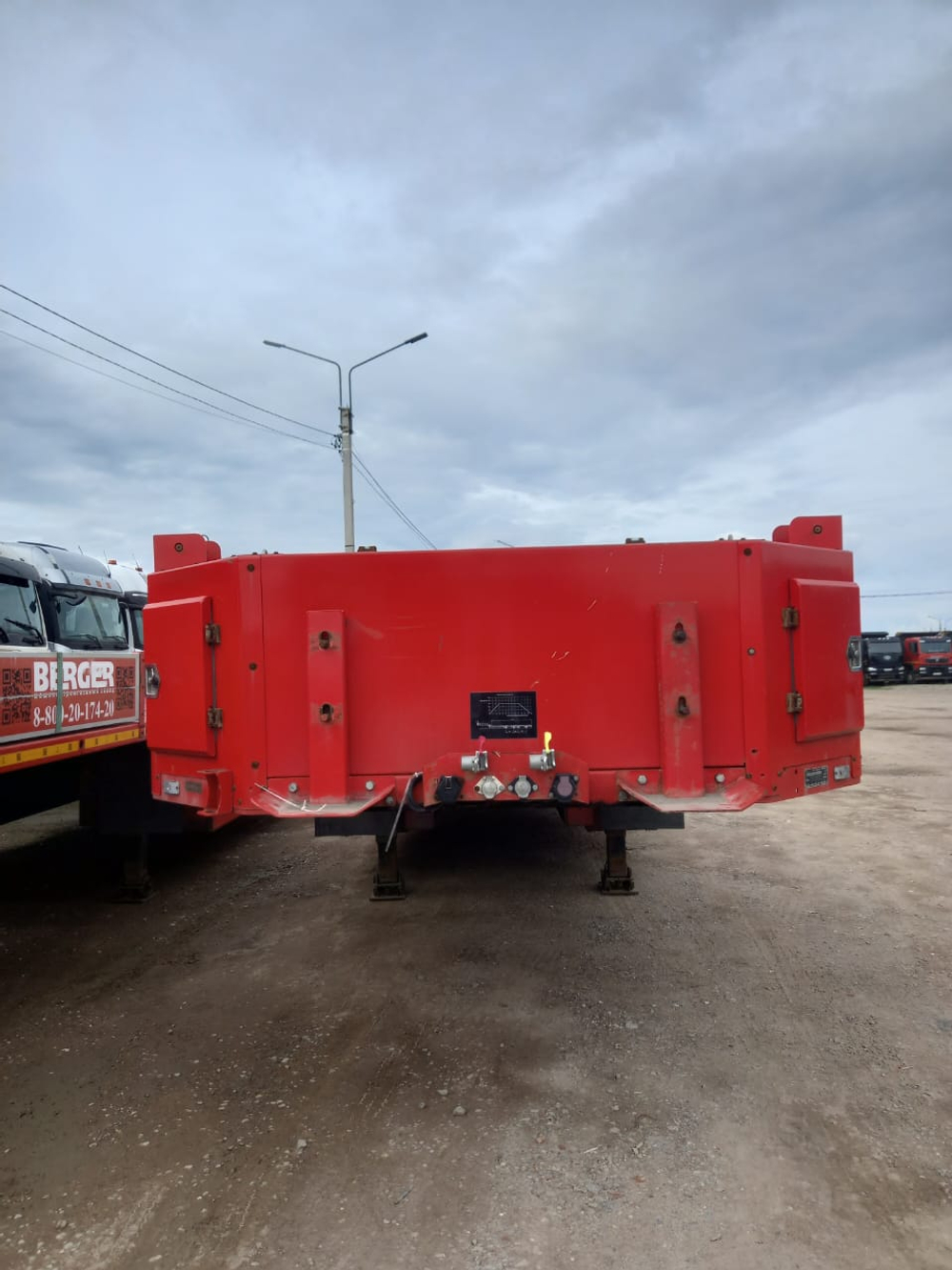БЕРГЕР 9854* Полуприцеп тяжеловоз 4 оси 9854-0000050-04 (Раздвижной)