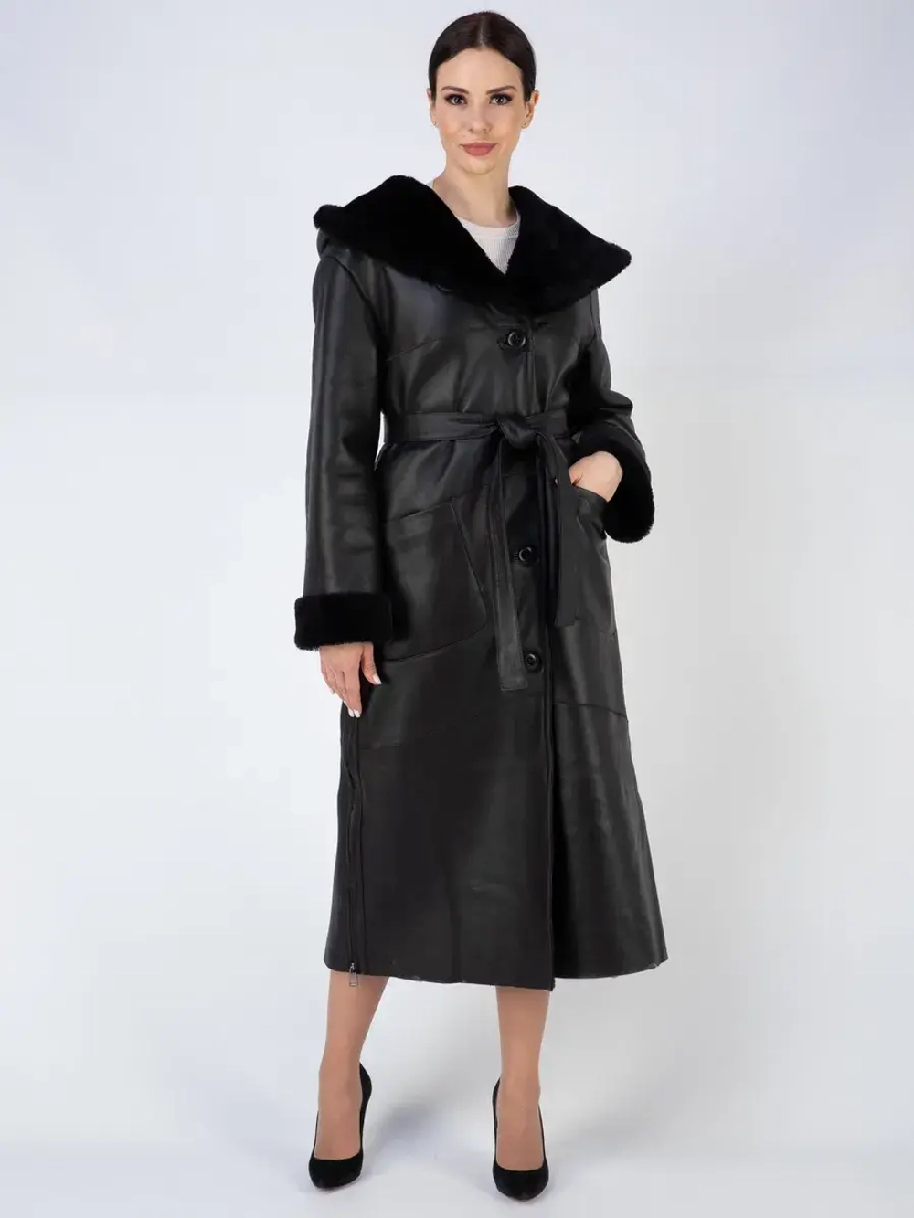 Дубленка зимняя натуральная с капюшоном длинная