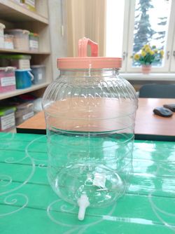 Бак прозрачный 5 литров, со штуцером