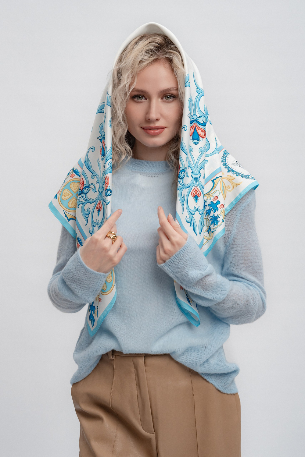 Платок «Зачатьевская монастырская роспись. Рождество»