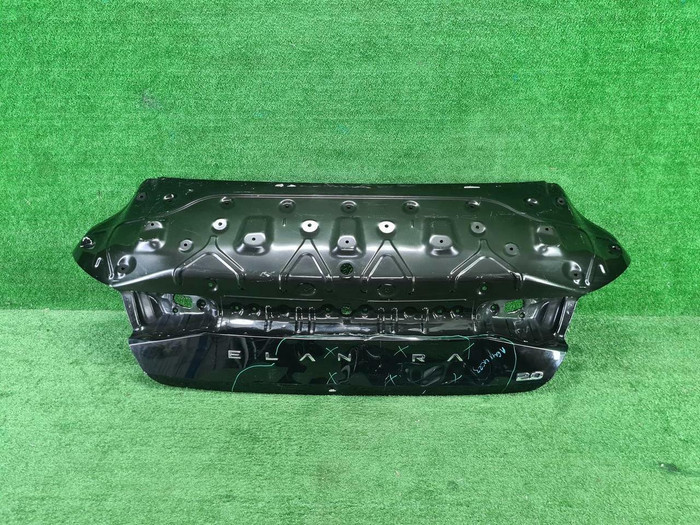 Крышка багажника Hyundai Elantra 7 CN7 (2020-н.в.)