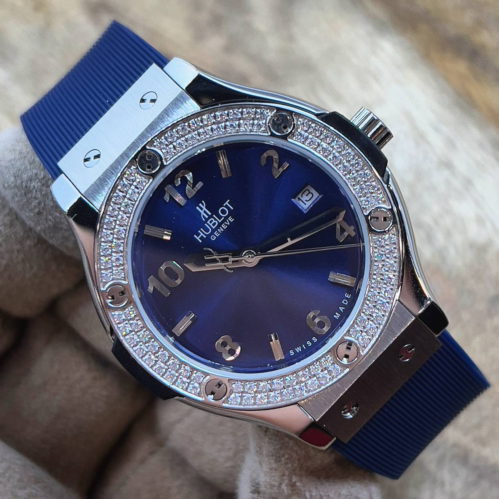 Часы Hublot