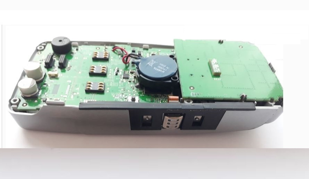 Замена батареи Verifone VX820