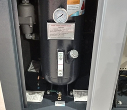 Винтовой компрессор IronMac IC 30/10 B