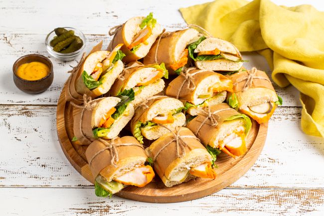 Сэндвич с курицей, 12 шт.