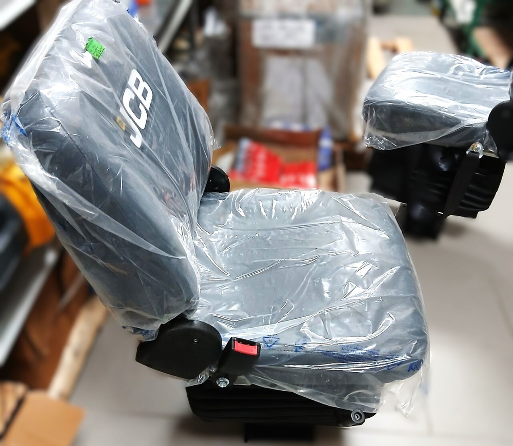 Кресло оператора индийского экскаватора-погрузчика | 332/Y8344 | JCB