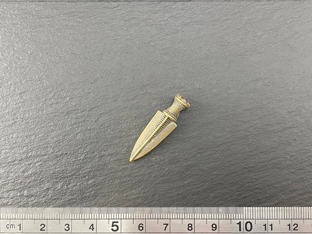 Подвеска. Стрела Перуна малая (с камнем)