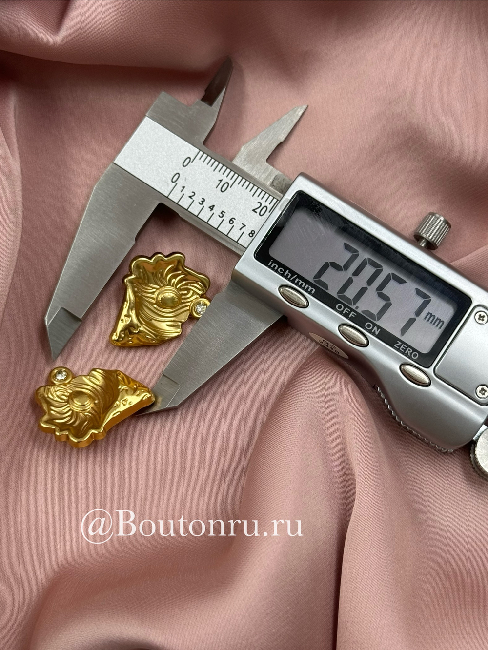 Пуговицы со стразом Скиап. в виде раковины, теплое золото