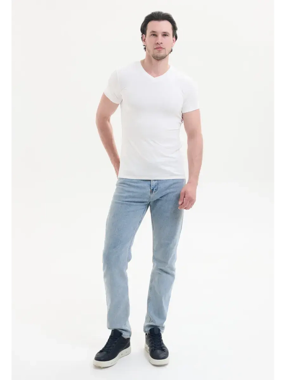 Футболка V-вырез однотонная облегающая