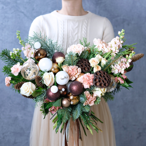 Купить Зимний букет "Гармония" в эко-стиле с маттиолой