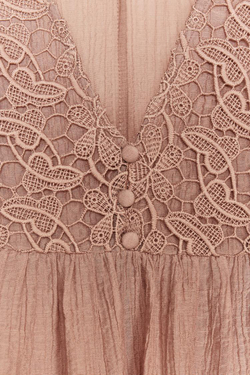 ZARA БЛУЗА ИЗ РЕЛЬЕФНОЙ ТКАНИ С КРУЖЕВОМ КРОШЕ, ЦВЕТ РОЗОВОГО ДЕРЕВА