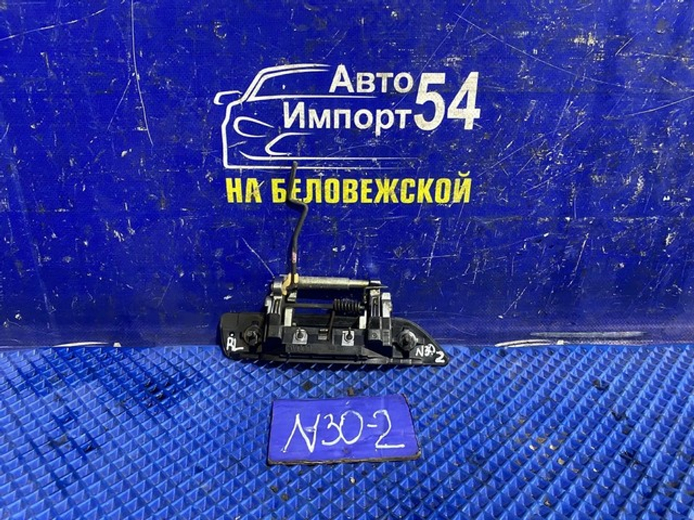 Ручка двери задней левой внешняя NISSAN R'NESSA 1997