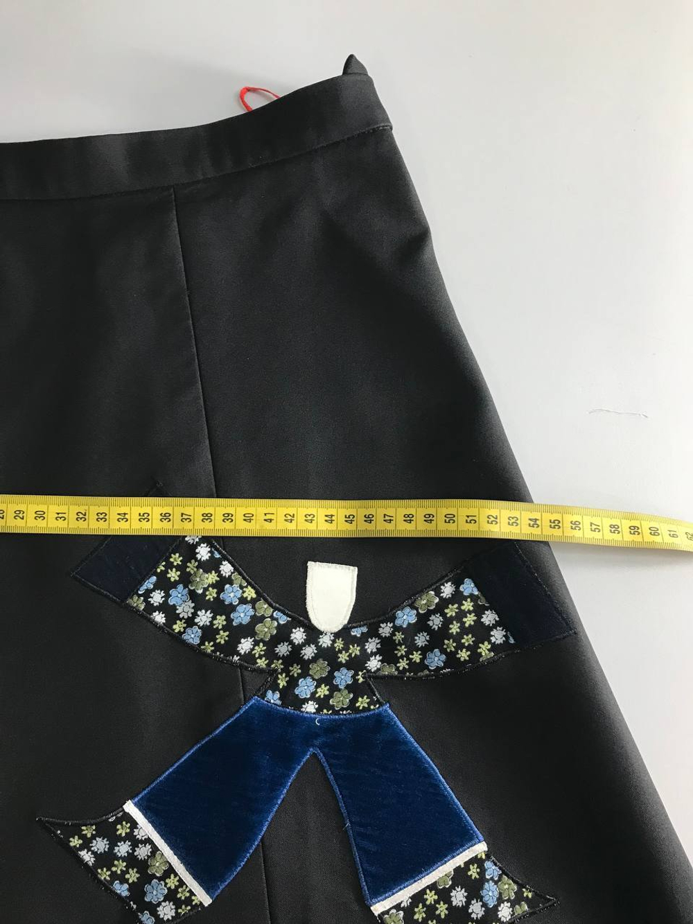 Юбка со стильным акцентом, визуально 48 размер