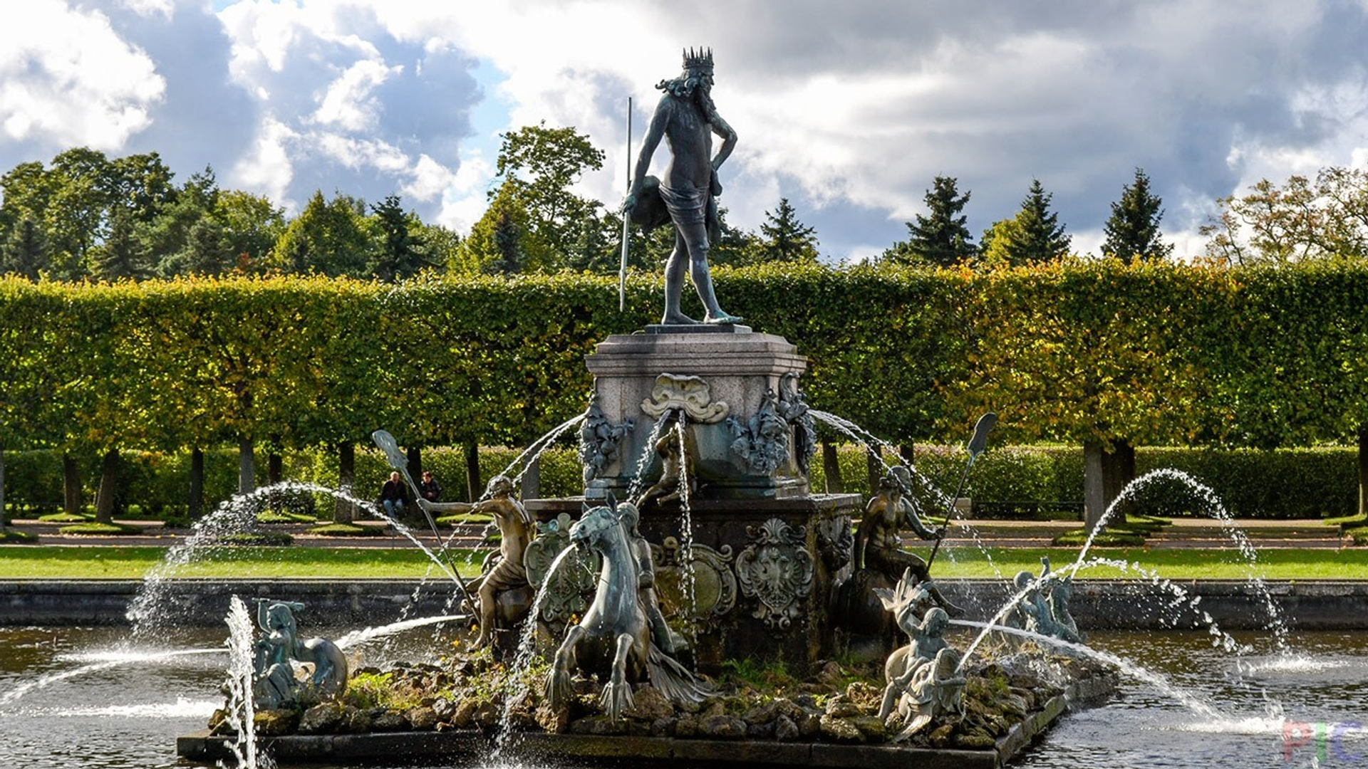 ФУТБОЛКА ПОКРОВИТЕЛЬ ПРАВИТЕЛЕЙ / PATRON SAINT OF RULERS