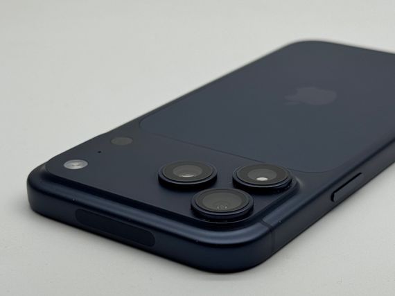 iPhone 17 Pro Max 256Gb Blue Titanium