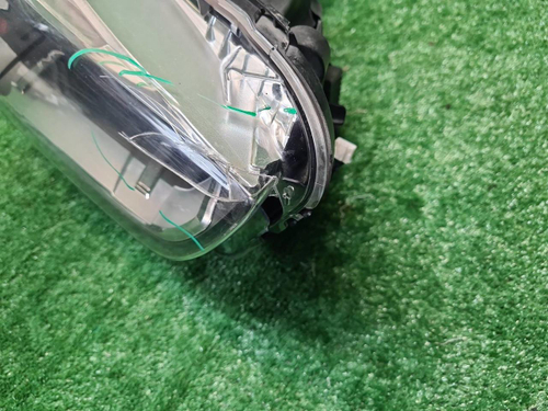 Фара правая BMW X1 F48 (2015-2019) LED