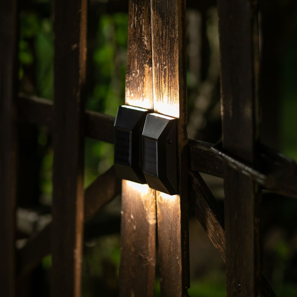 USL-F-154-PT120 NEWYORK Cветильник настенный на солнечной батарее. 6 светодиодов. Белый свет. 1xАА Ni-Mh аккумулятор в-к. IP44. TM Uniel