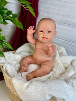 Кукла Berjuan виниловая 38см Andrea (3132)