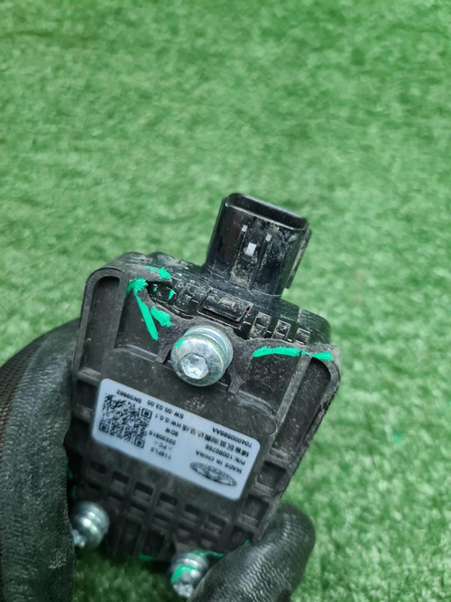 Датчик слепых зон правый Chery Tiggo 8 Pro (21-нв)