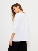 Лонгслив оверсайз с рукавом 3/4 белый