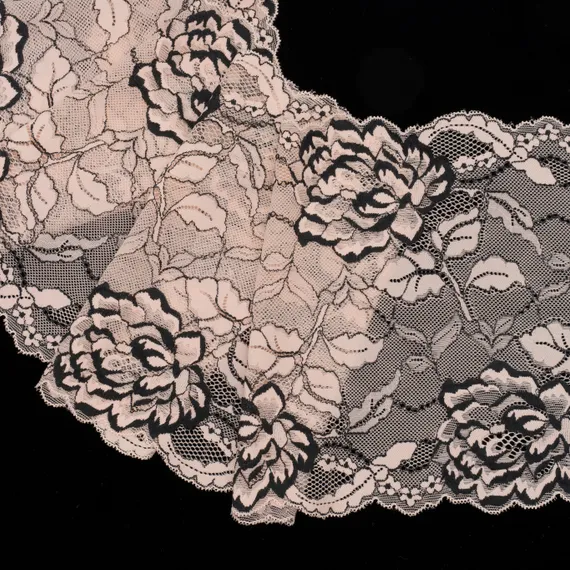 Кружево эластичное персик/черное 20 см, Китай