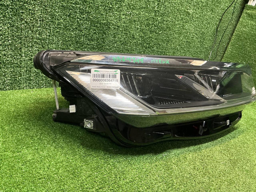 Фара правая VW Touareg 3 (2018-2023) LED