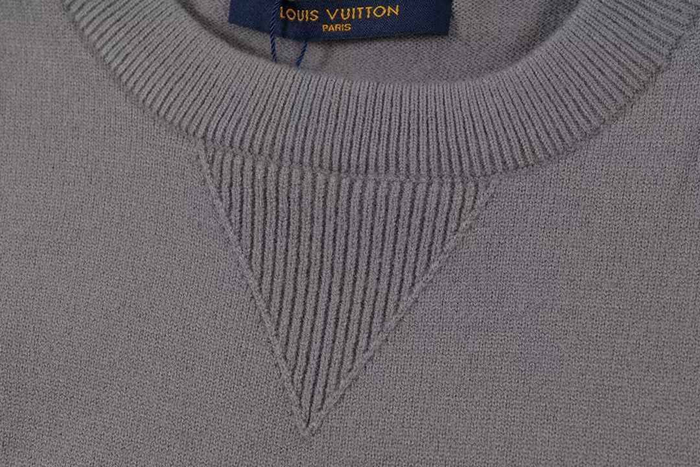 Свитер Louis Vuitton