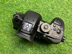 Panasonic Lumix GH5 2400 кадров