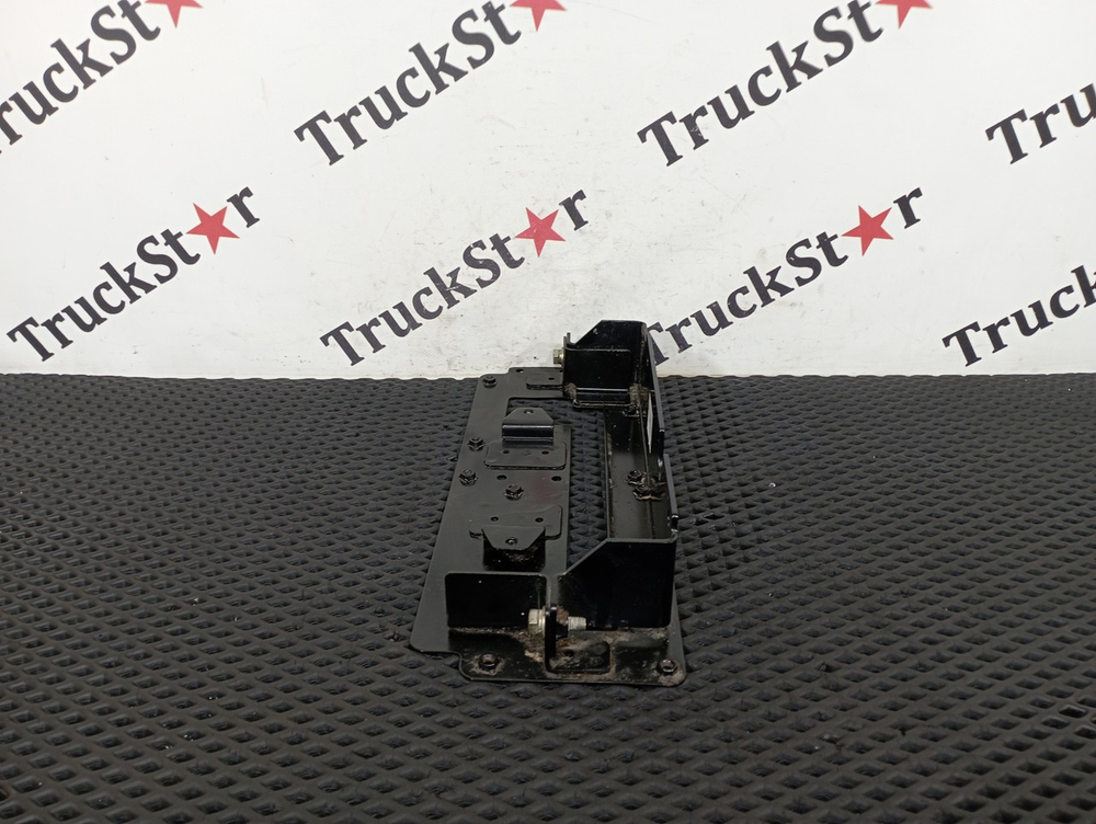 Кронштейн блока управления VCU