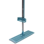 Швабра с отжимом «Мастер» в комплекте две насадки