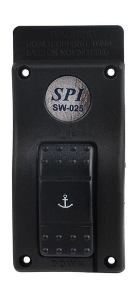 Кнопка управления якорной лебедкой