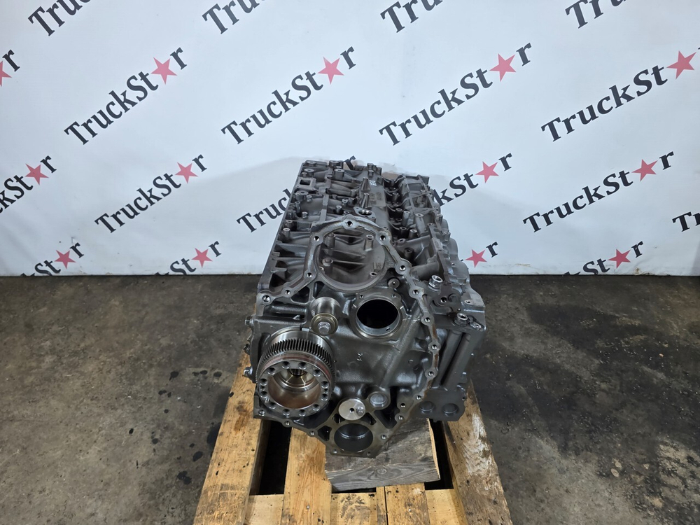 Шорт-блок двигателя MX13 2018г.