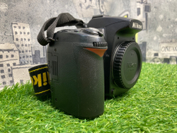Nikon D90 92.000 кадров