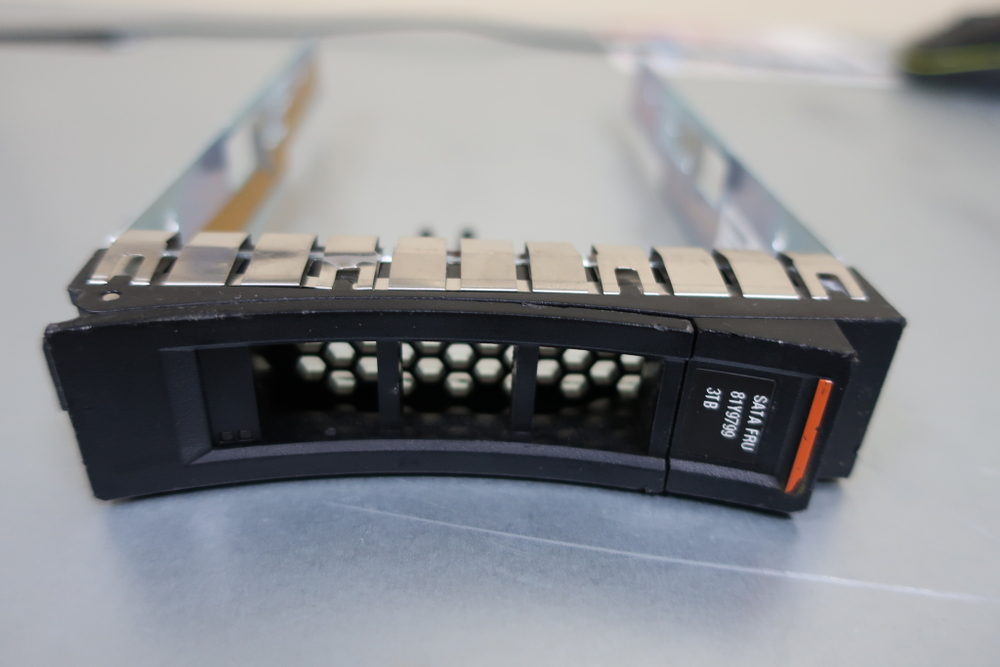 Салазки HDD IBM 3.5
