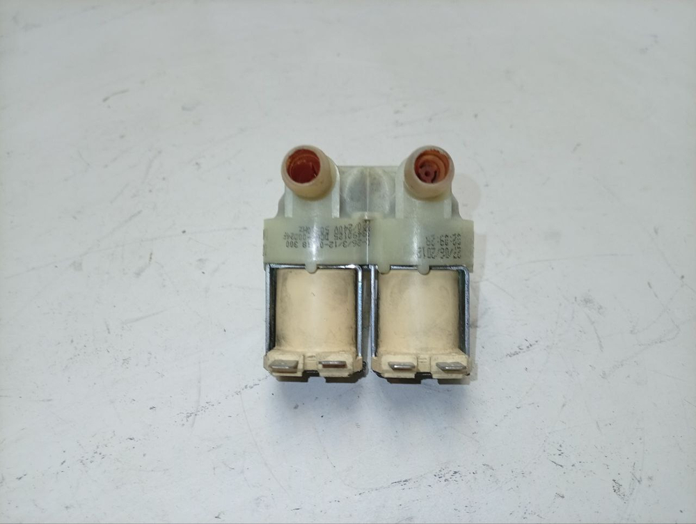 WF602W0BCWQ/LP кт23 Клапан подачи воды для стиральных машин Samsung DC62-00024M б/у