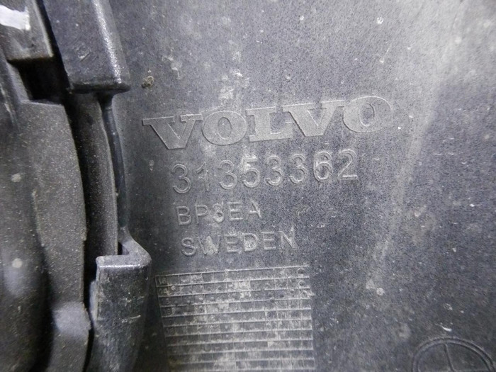 Бампер передний Volvo XC90 19-н.в R-Design В сборе