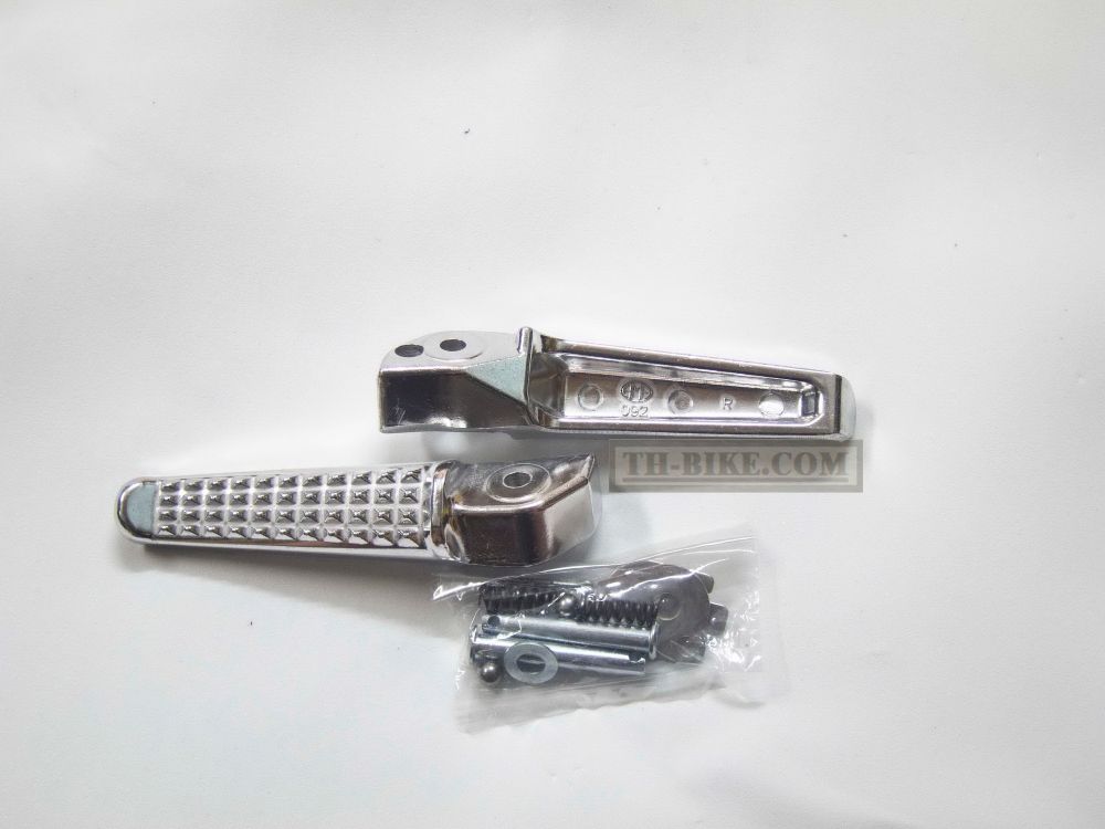 Pillion step, footrest, footpeg, rear, passenger step. 1 Pair aftermarket set. Made in Thailand. Copy of 50730-KT7-761 50720-KT7-761