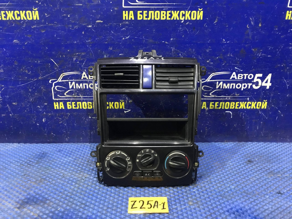 Блок управления климат-контролем MITSUBISHI COLT 2003