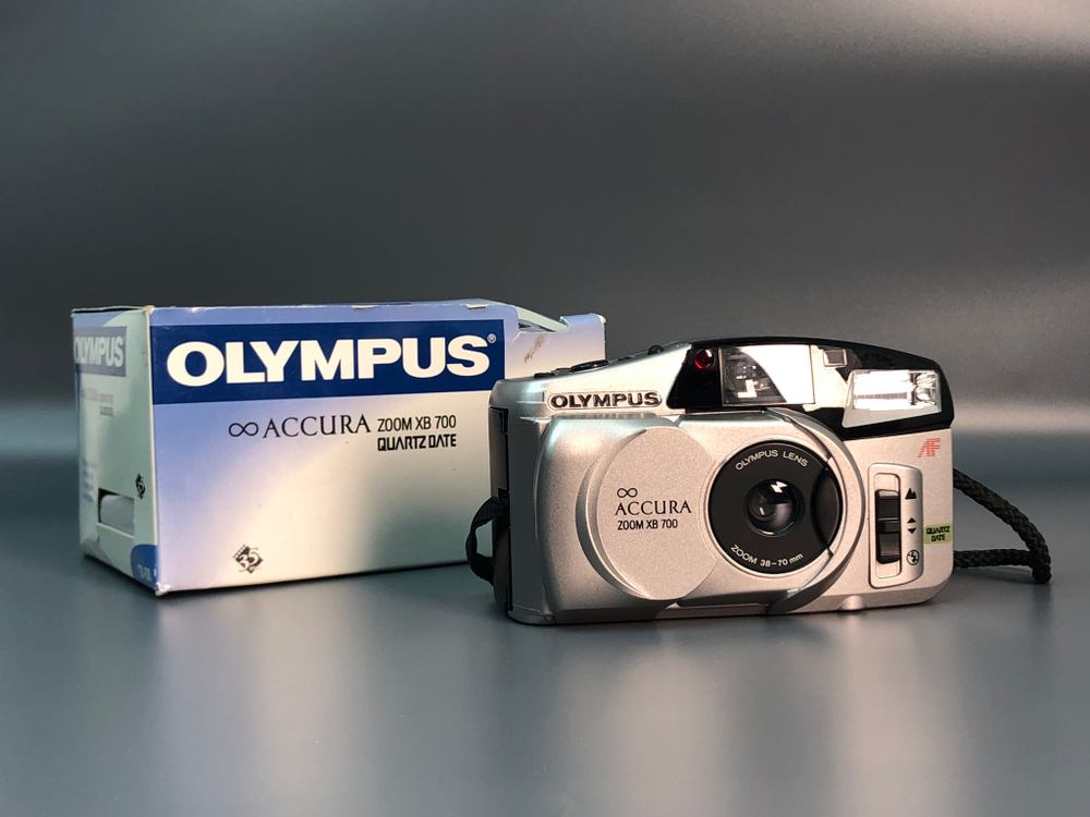 Olympus Accura Zoom XB 700