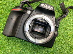Nikon D3200 kit 18-55mm 3.5-5.6G VR 5000 кадров