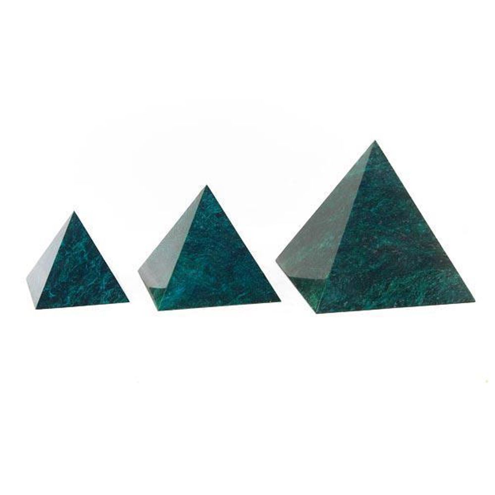 Пирамида из змеевика 45-45мм артикул 11490