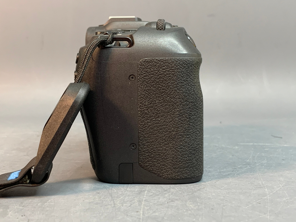 Canon RP