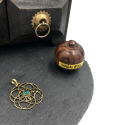 Подвеска Seed of Life зеленый оникс из латуни