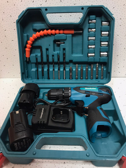 Шуруповерт Makita 18V