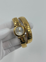 Часы на эластичном браслете