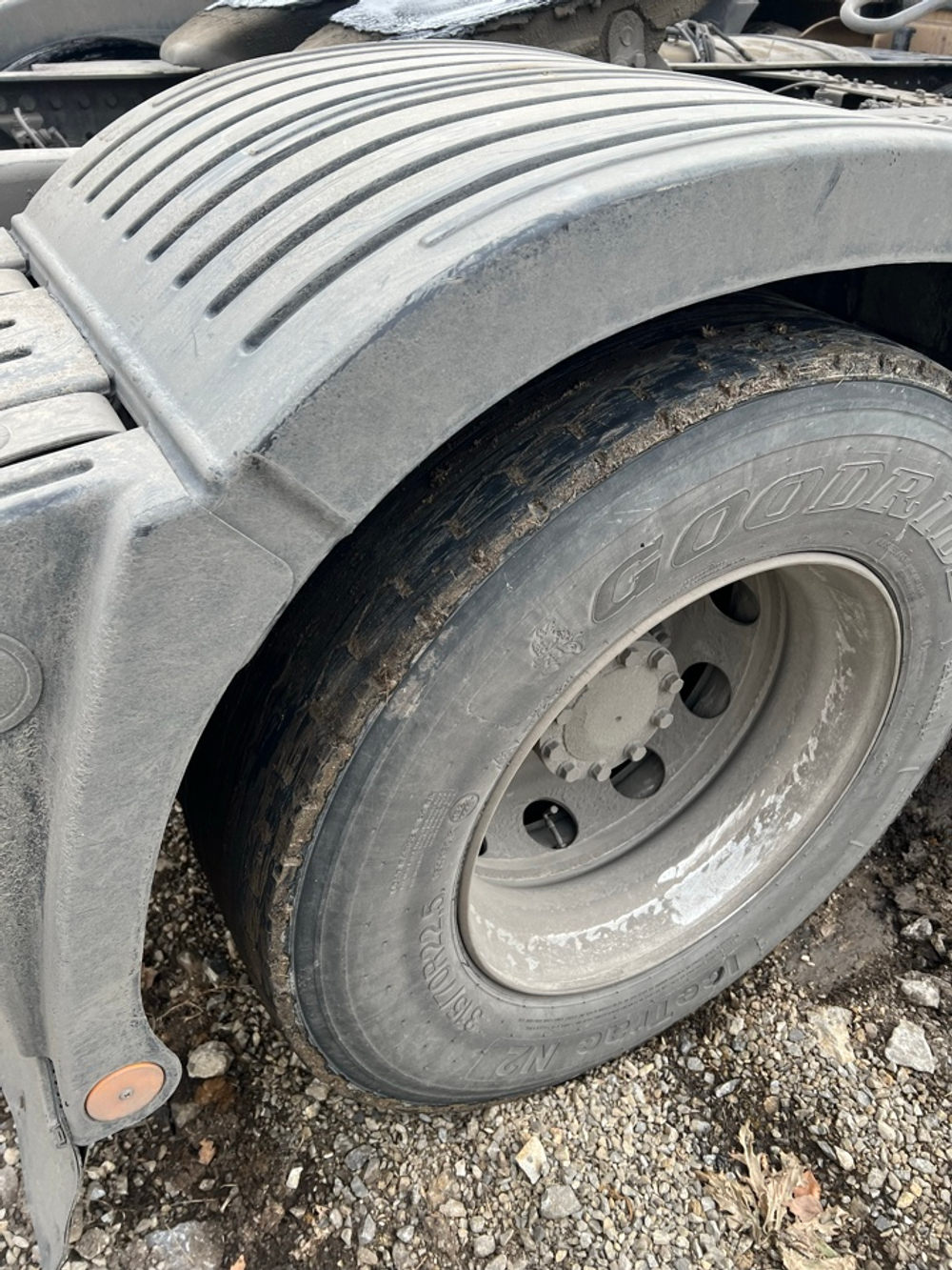 Foton AUMAN 4x2 Седельный тягач EST A 1846 AMT (Дизельный, 11,8 л, АТ, 470 л.с.)