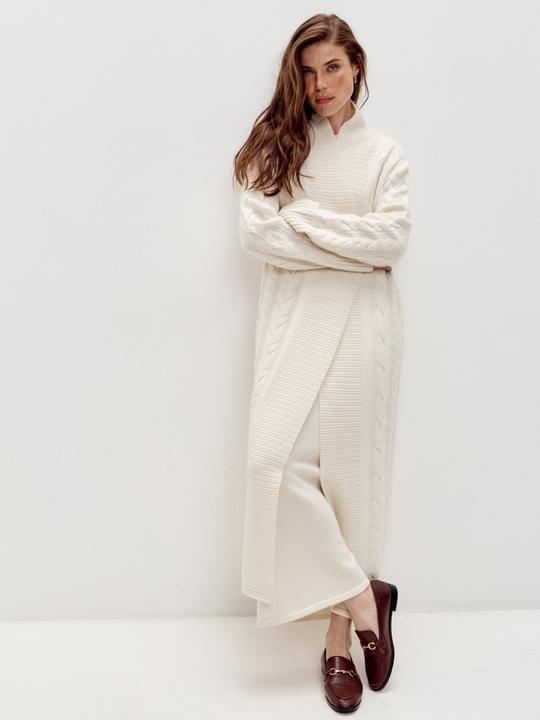 Кардиган с косами